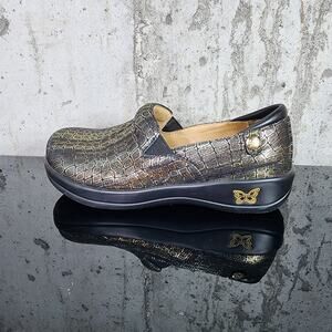 MSRP $110 Alegria Debra Metallic Croco Slip-On Clog Size 36 (US 6) Womans